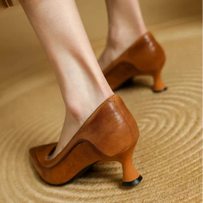 Paloma | Women's Pointed Toe Kitten Heel Pumps Slip On Mid Heel