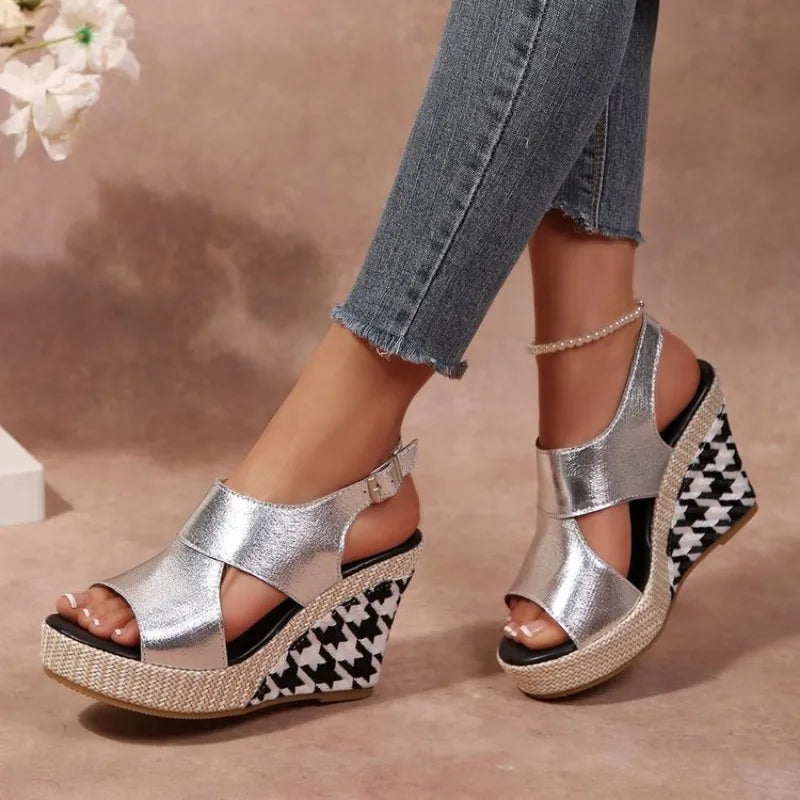 Wedgesandalen voor dames, zomer 2026, nieuw platform, kleine maat, verhoogde Romeinse sandalen met open teen