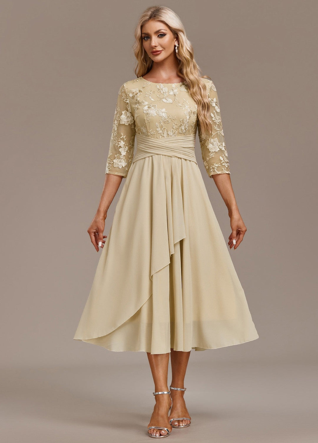 Isabella™ Elegant Lace Midi
