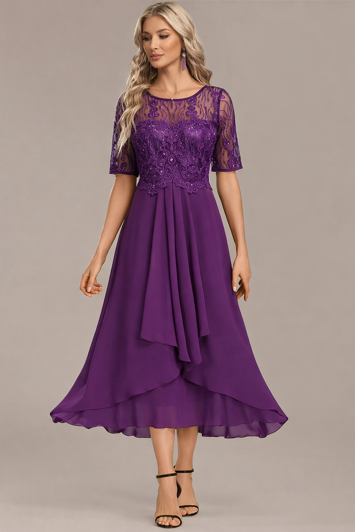 Isabella™ Elegant Lace Midi