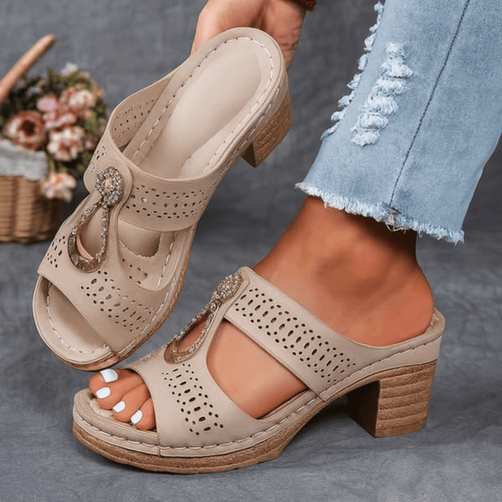 LISA | CHIC AND COMFORTABLE ORTHOPEDIC SANDALS