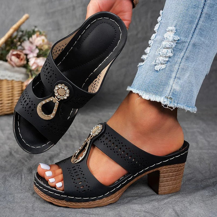 LISA | CHIC AND COMFORTABLE ORTHOPEDIC SANDALS