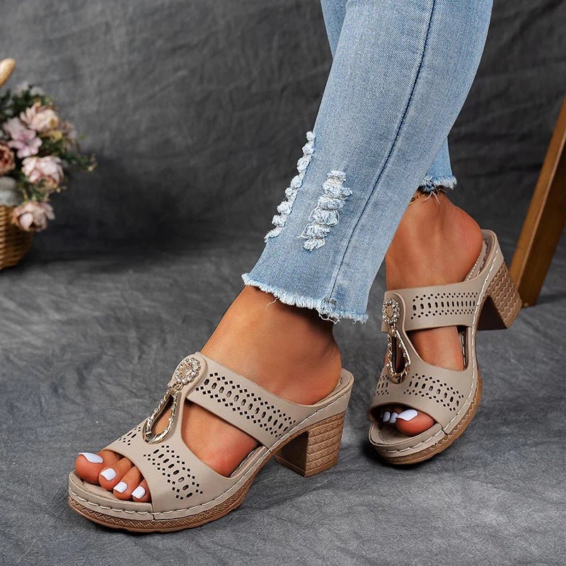 LISA | CHIC AND COMFORTABLE ORTHOPEDIC SANDALS